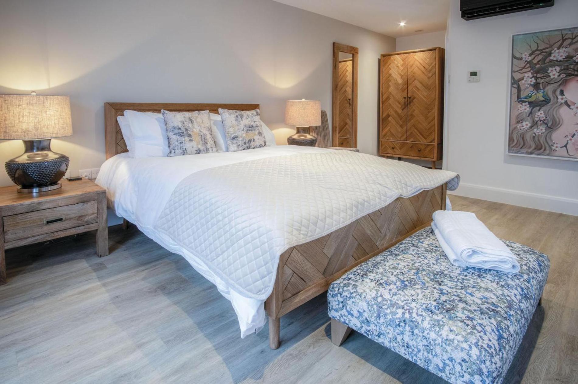 Suite 1 - Sleeping Giant Hotel - Pen Y Cae Inn Brecon Exterior foto